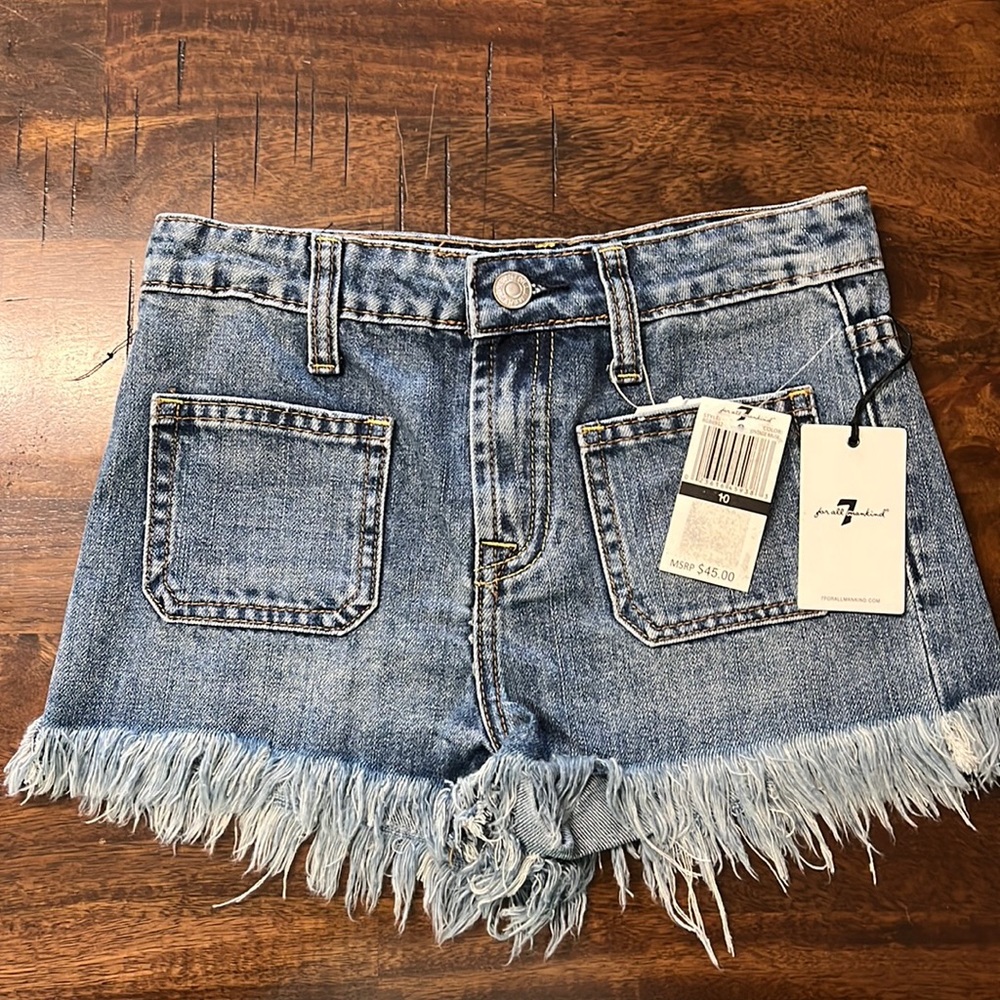 Brand new with tags 7 for all mankind denim shorts.